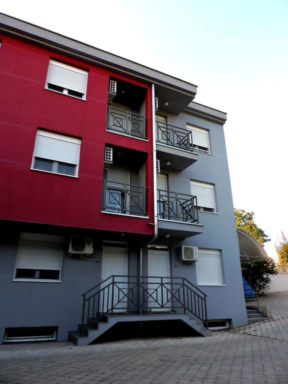 B&B Zmajevo Gnezdo 021 Sremska Kamenica 외부 사진