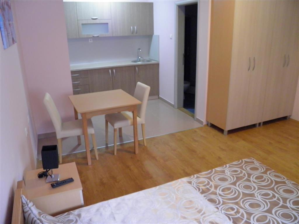 B&B Zmajevo Gnezdo 021 Sremska Kamenica 외부 사진