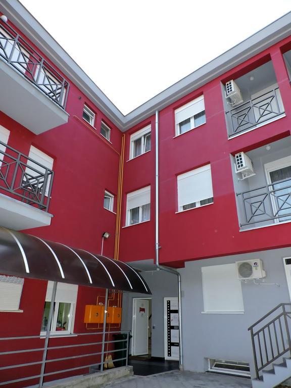 B&B Zmajevo Gnezdo 021 Sremska Kamenica 외부 사진