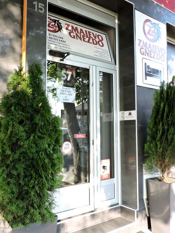 B&B Zmajevo Gnezdo 021 Sremska Kamenica 외부 사진